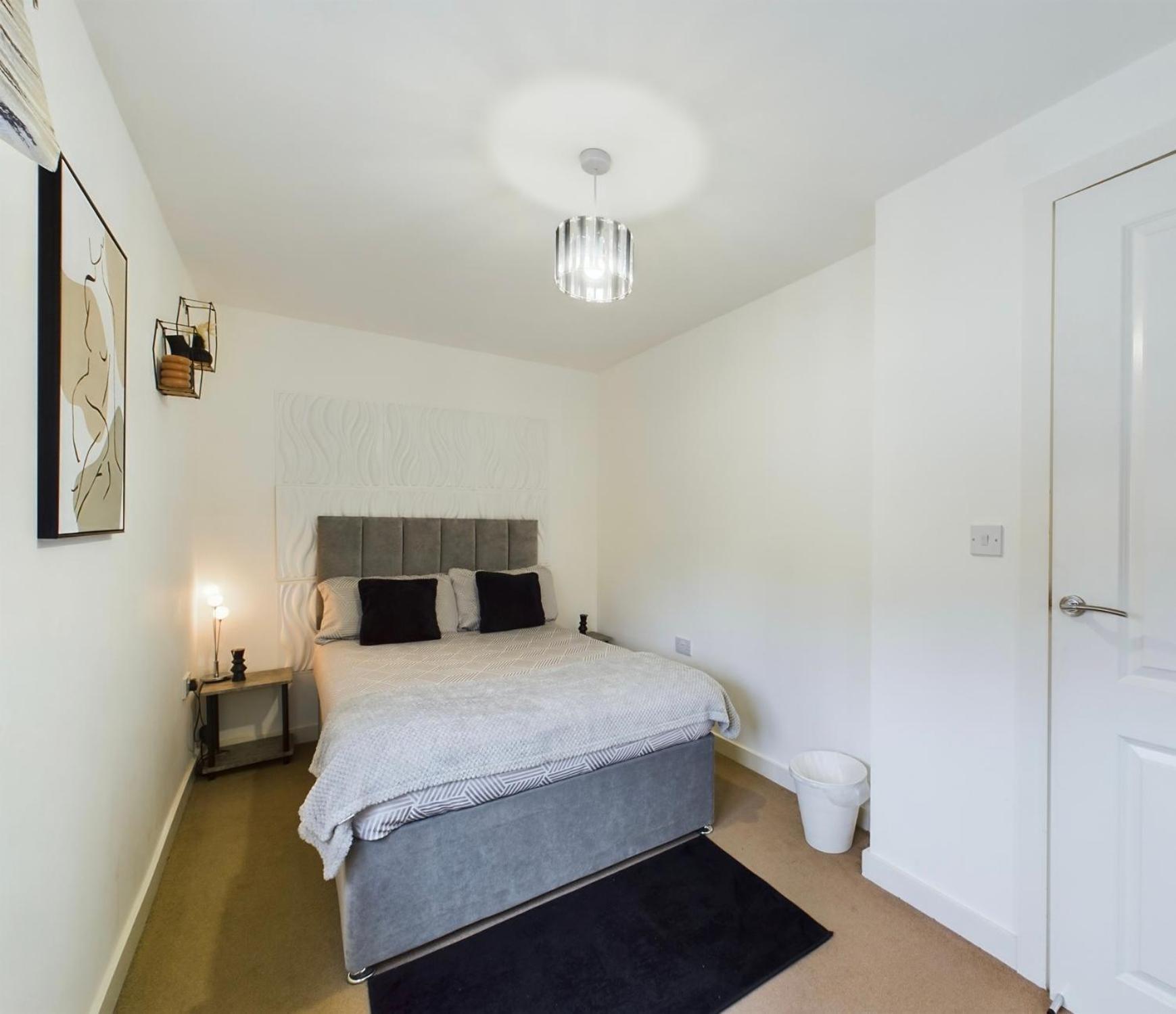 Modern 2 Bed City Apartment With Private Parking Swansea Extérieur photo
